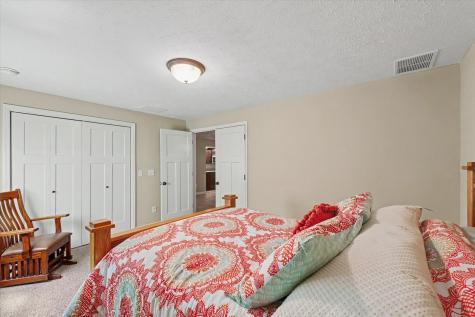312 London Way Savoy IL 61874