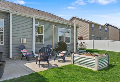 312 London Way Savoy IL 61874