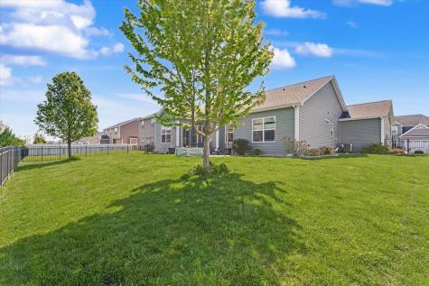 312 London Way Savoy IL 61874