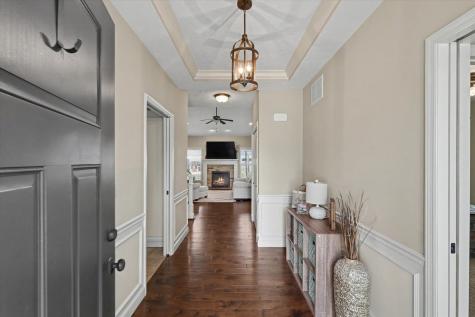 312 London Way Savoy IL 61874