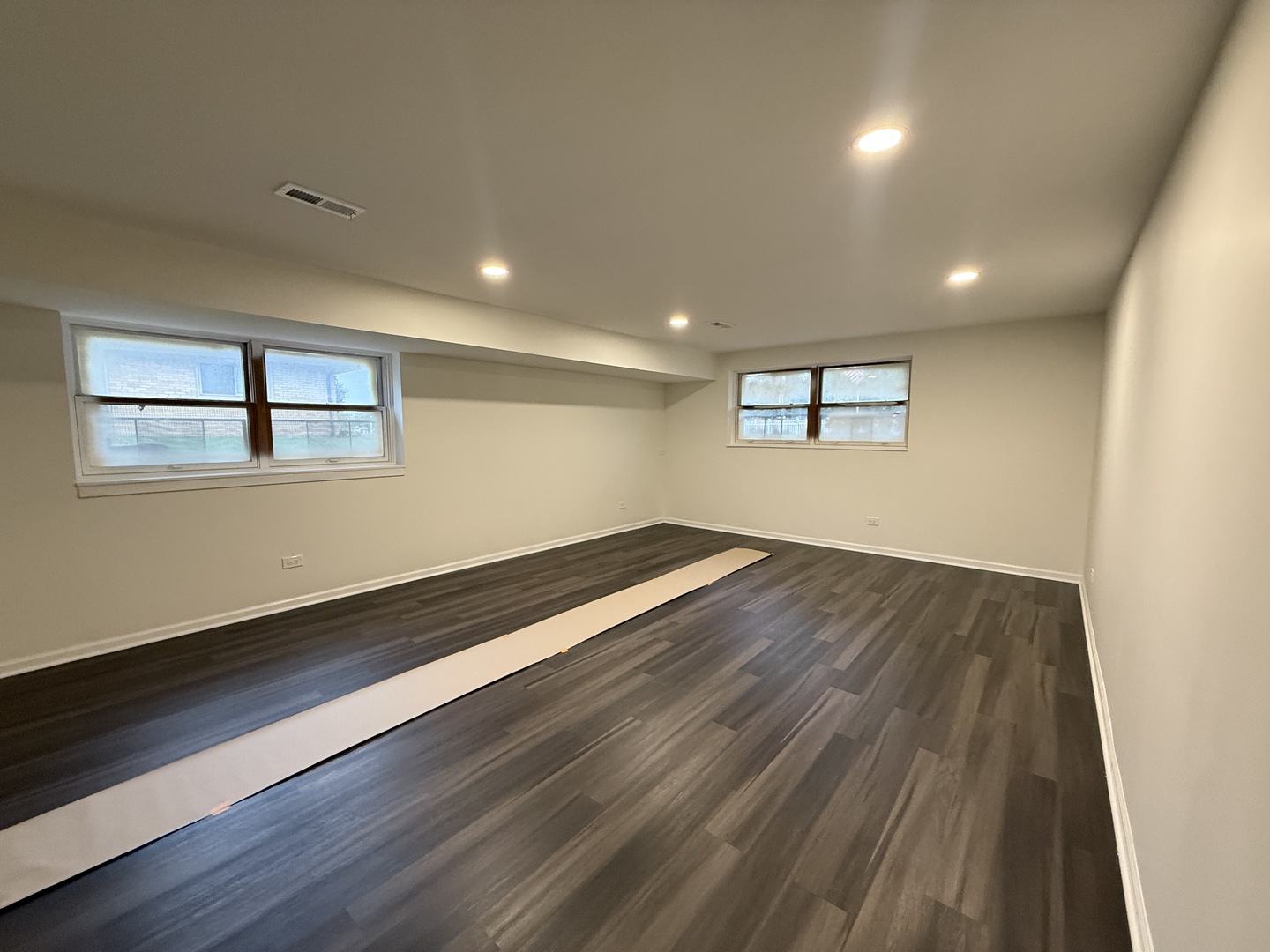 413 Canyon Trail Carol Stream IL 60188