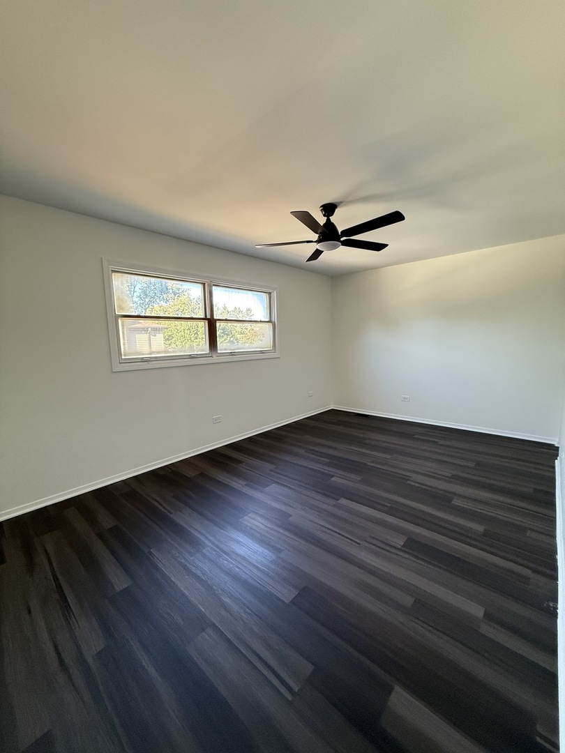 413 Canyon Trail Carol Stream IL 60188