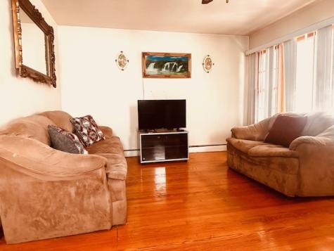 2925 North Troy Street Chicago IL 60618