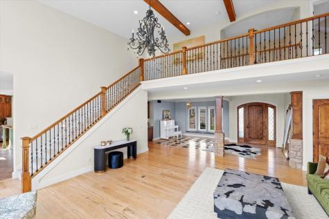 1610 Briarwood Lane Mahomet IL 61853