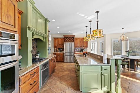 1610 Briarwood Lane Mahomet IL 61853