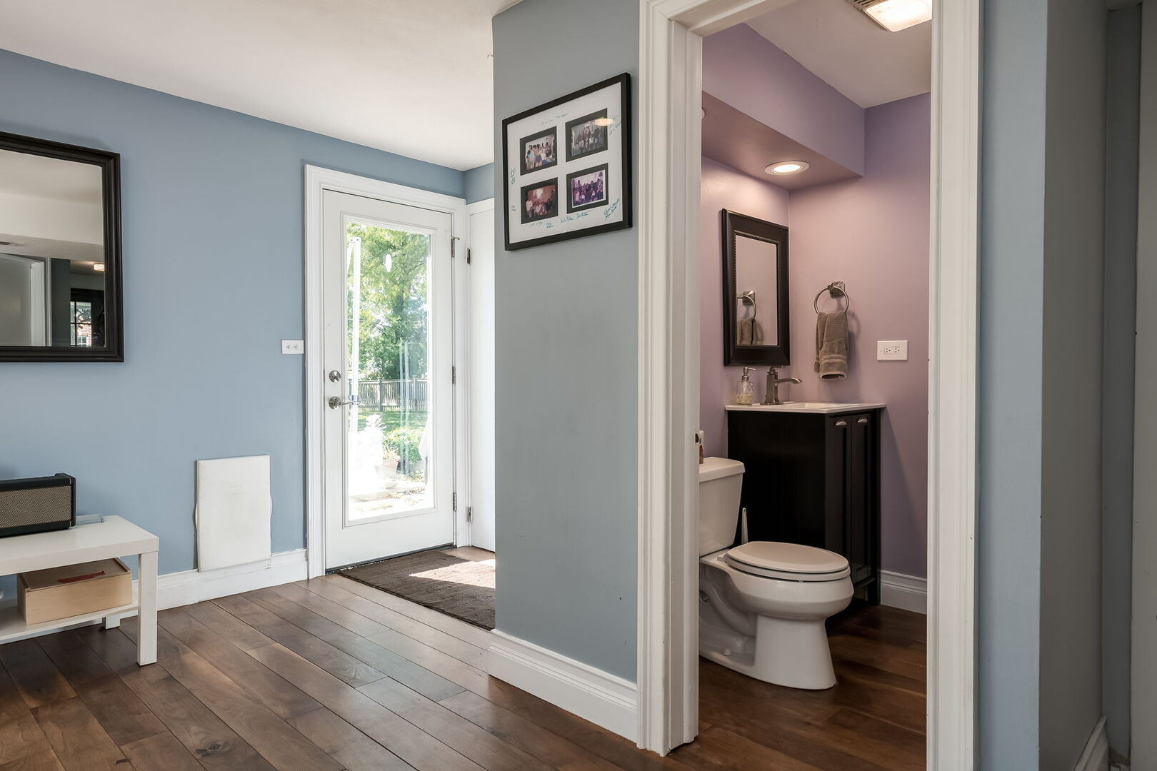 522 East Park Manor Court Elmhurst IL 60126