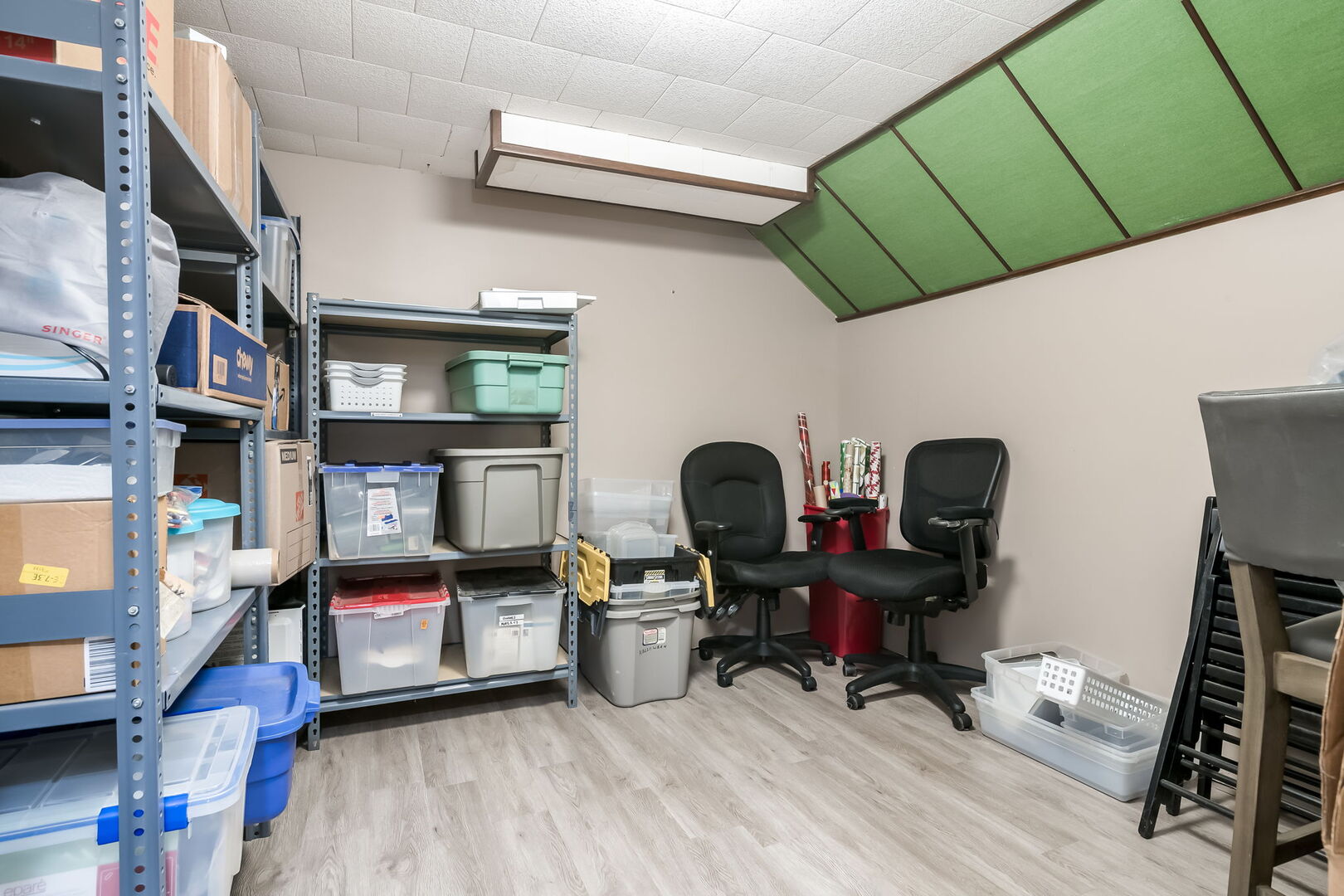 522 East Park Manor Court Elmhurst IL 60126