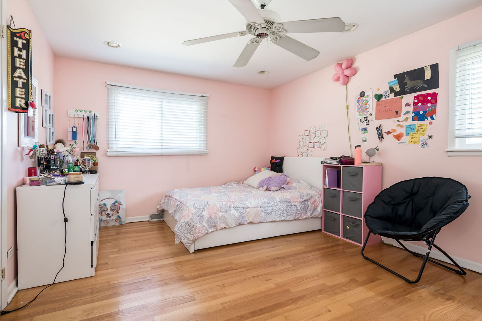 522 East Park Manor Court Elmhurst IL 60126