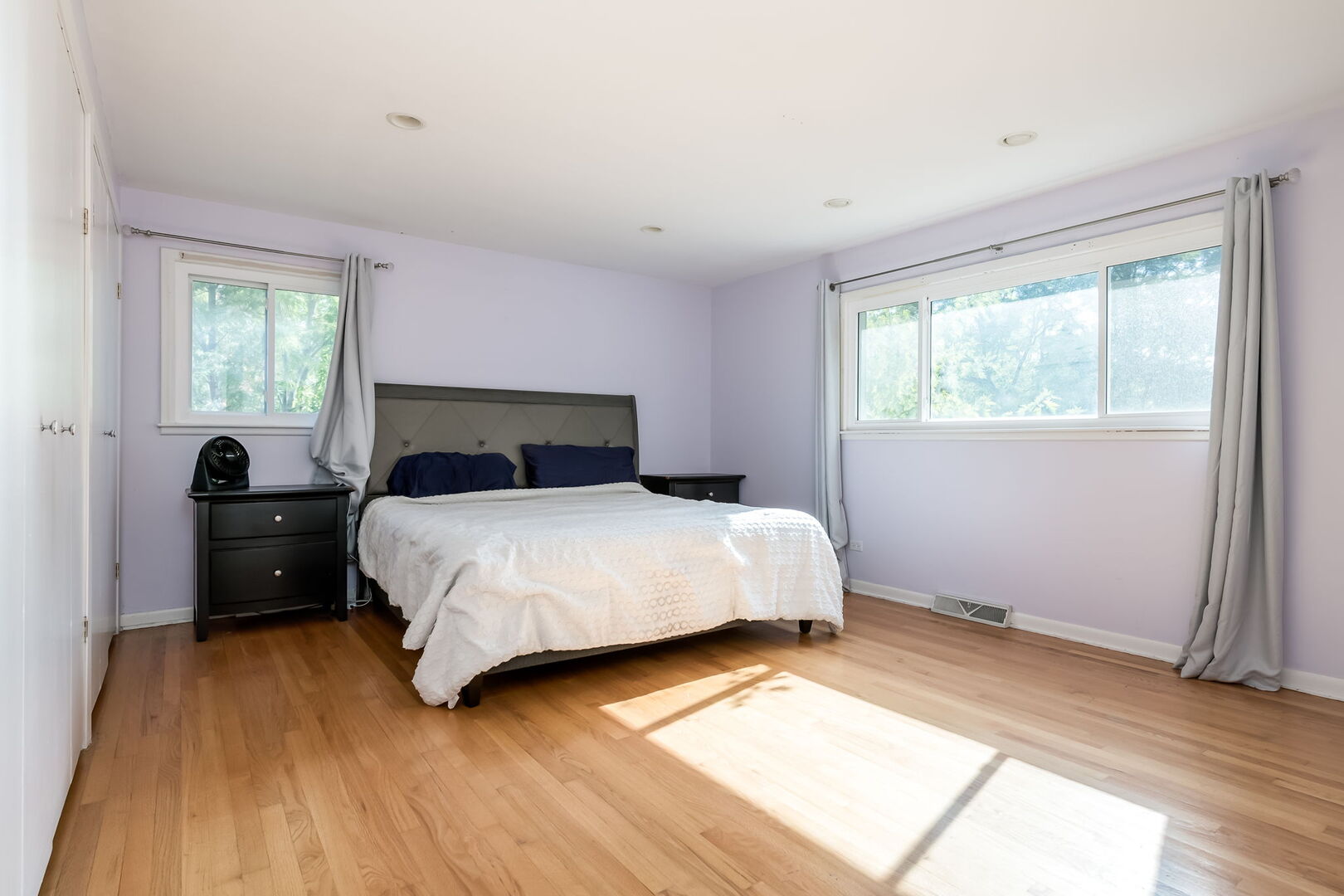 522 East Park Manor Court Elmhurst IL 60126