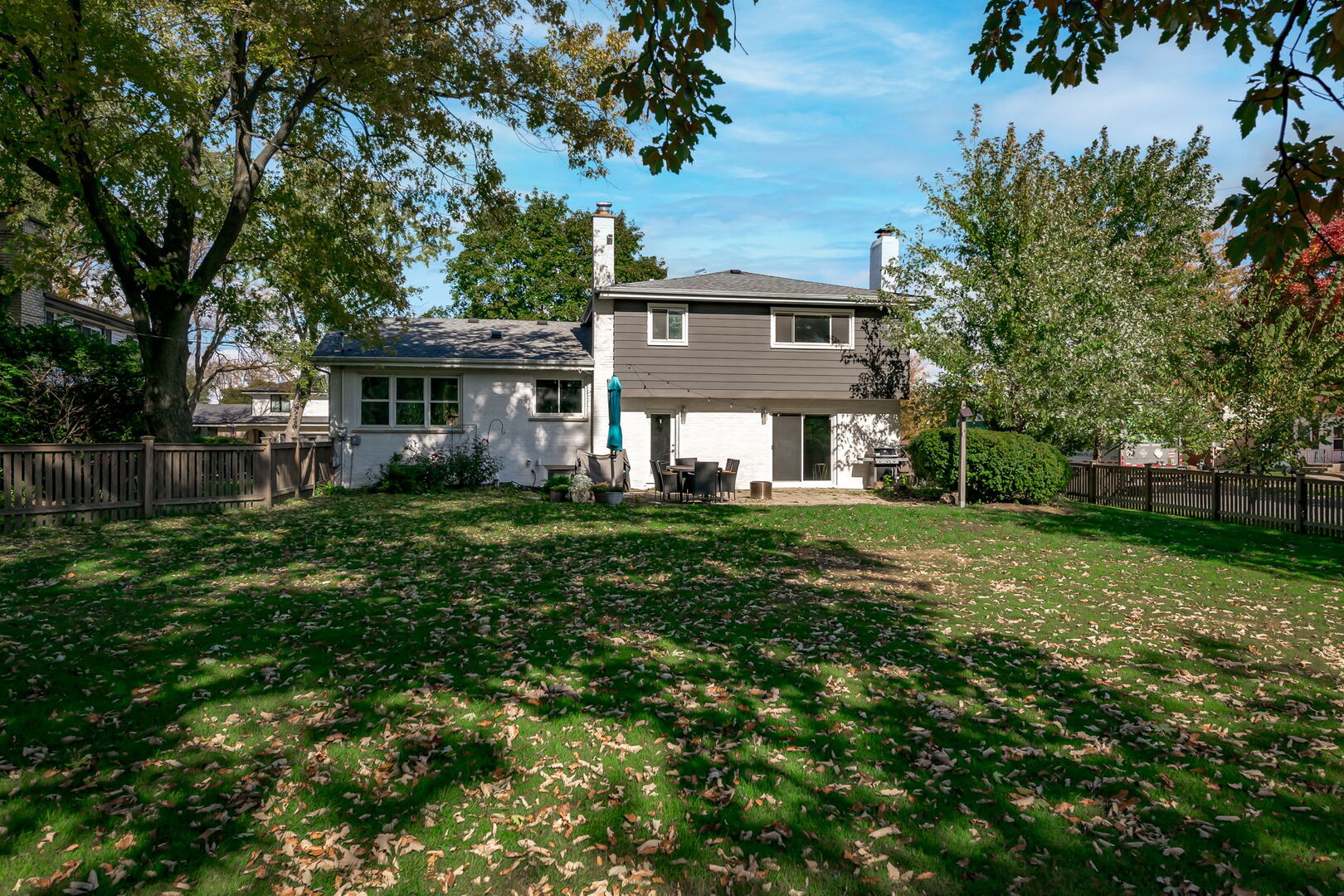 522 East Park Manor Court Elmhurst IL 60126