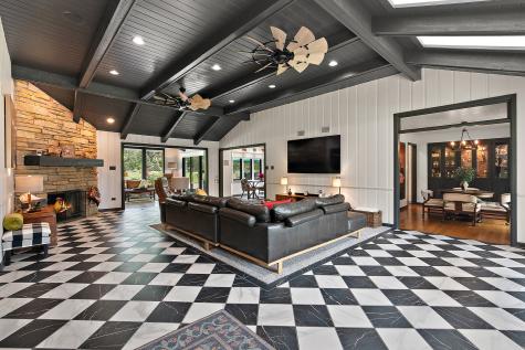 664 Fairway Lane Frankfort IL 60423