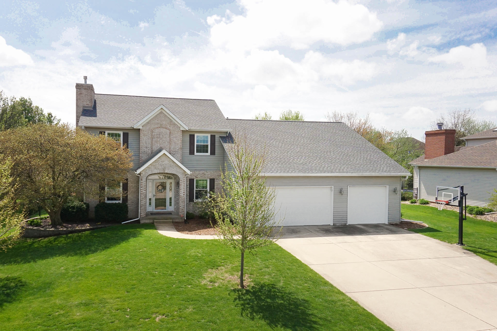 3601 Baywood Road Bloomington IL 61704