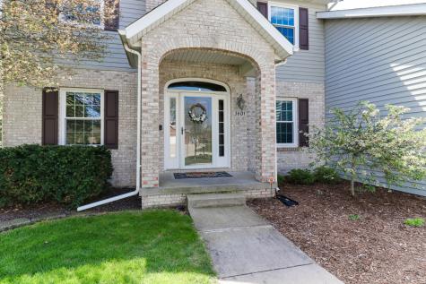 3601 Baywood Road Bloomington IL 61704