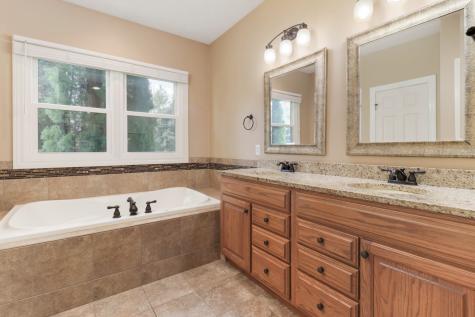 3601 Baywood Road Bloomington IL 61704