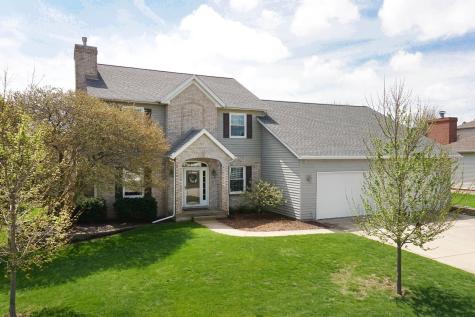 3601 Baywood Road Bloomington IL 61704