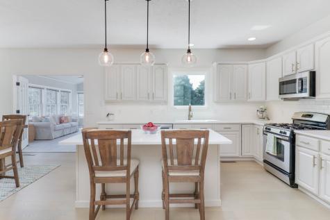 3601 Baywood Road Bloomington IL 61704