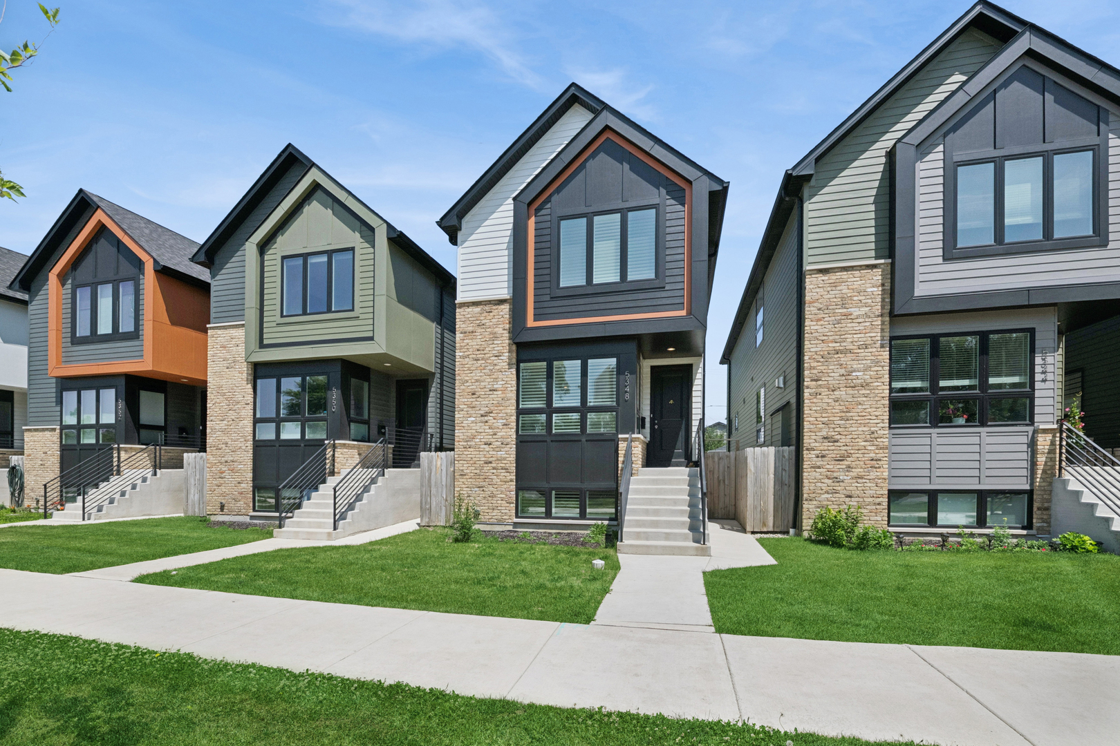 5348 West Argyle Street Chicago IL 60630