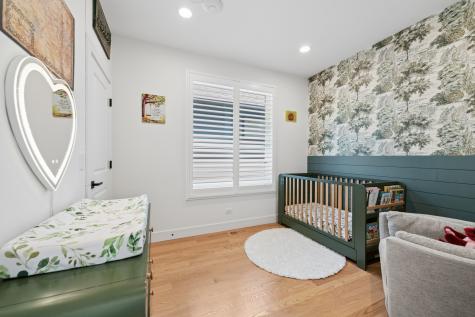 5348 West Argyle Street Chicago IL 60630