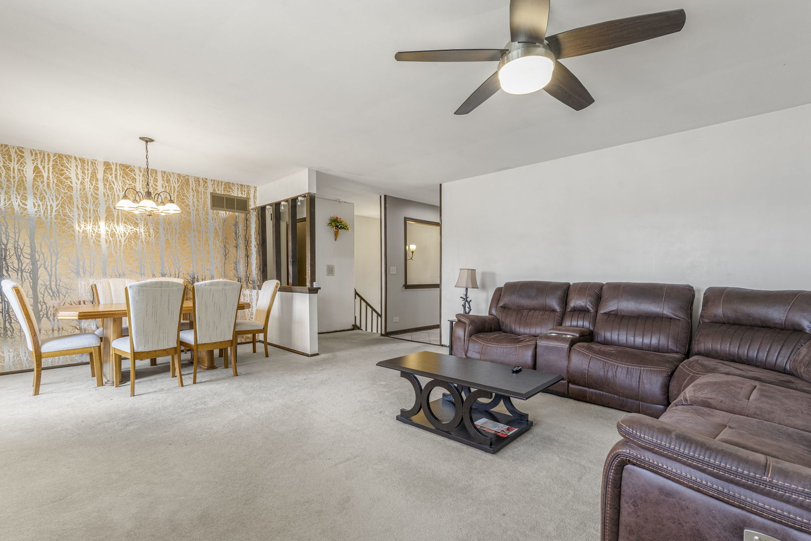 119 Garland Court Glendale Heights IL 60139