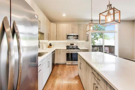 2259 West Coulter Street Chicago IL 60608