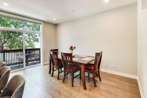 2259 West Coulter Street Chicago IL 60608