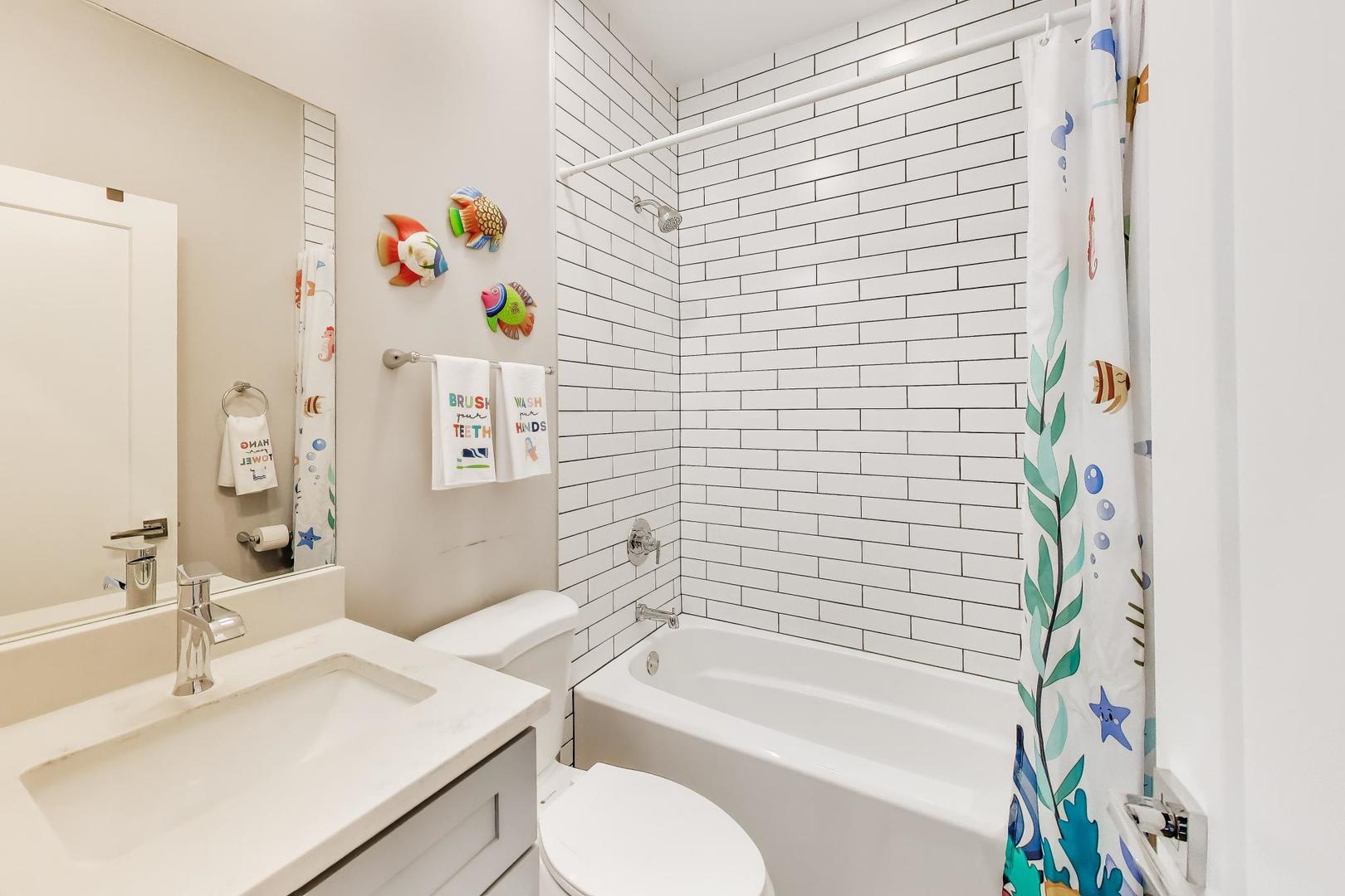 2259 West Coulter Street Chicago IL 60608