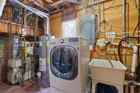 360 Knoll Road Belvidere IL 61008