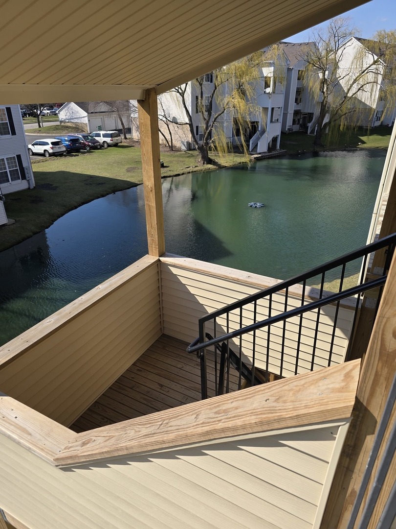 160 South Waters Edge Drive Glendale Heights IL 60139