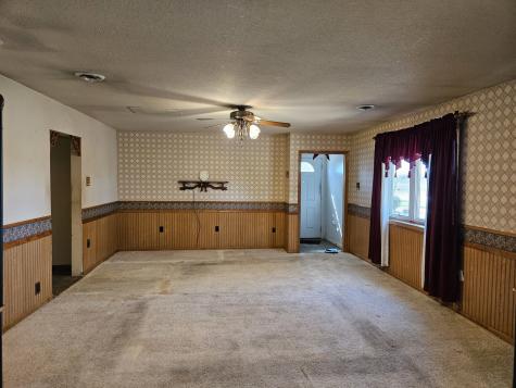 1408 North State Rte 1-17 Momence IL 60954