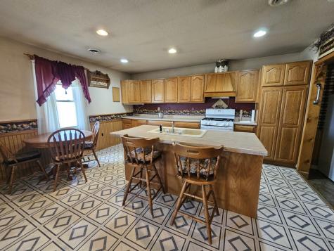 1408 North State Rte 1-17 Momence IL 60954