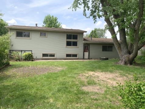 119 Ridge Lane Geneva IL 60134