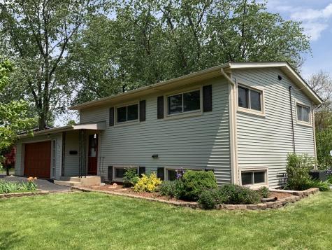119 Ridge Lane Geneva IL 60134