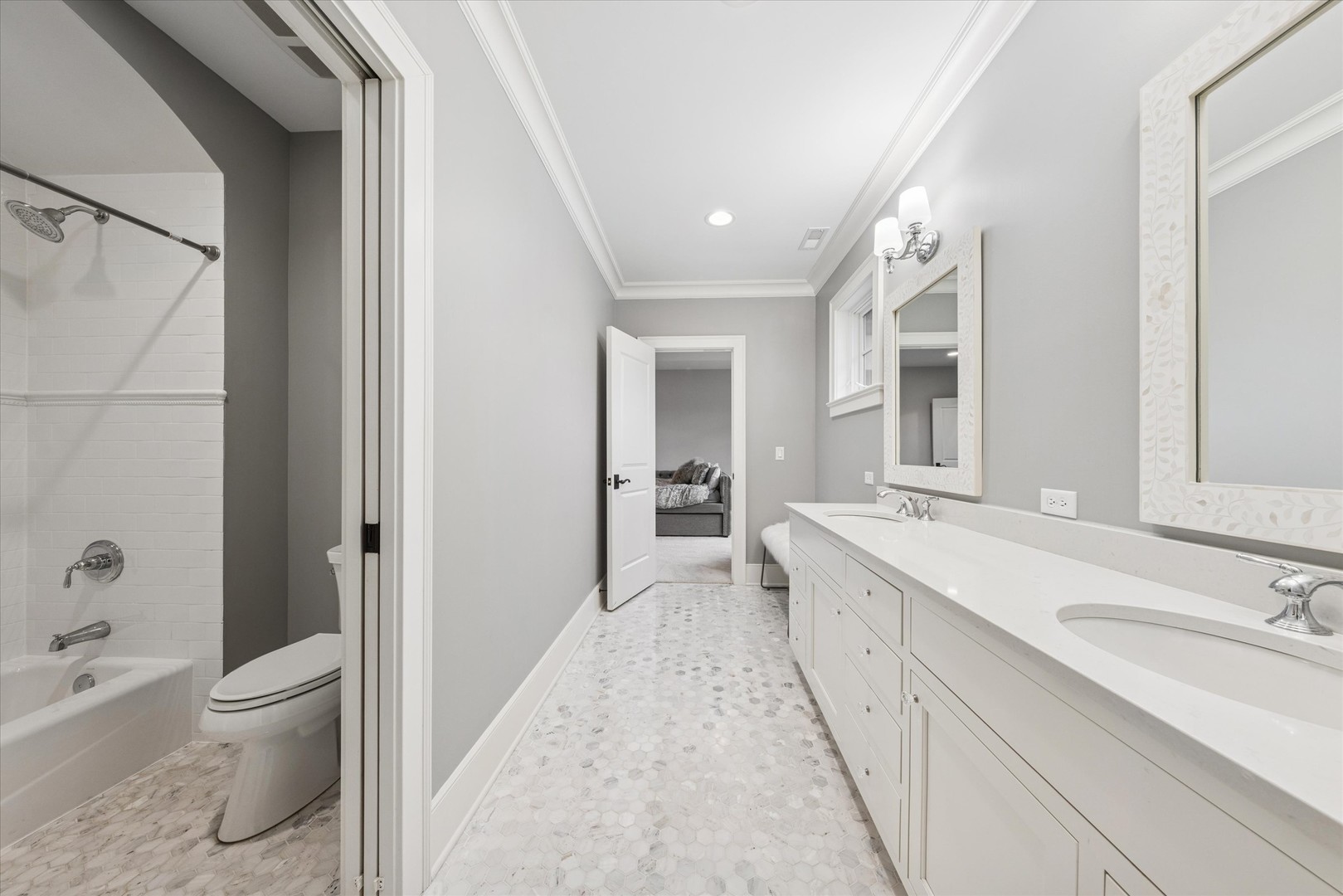 415 North Adams Street Hinsdale IL 60521