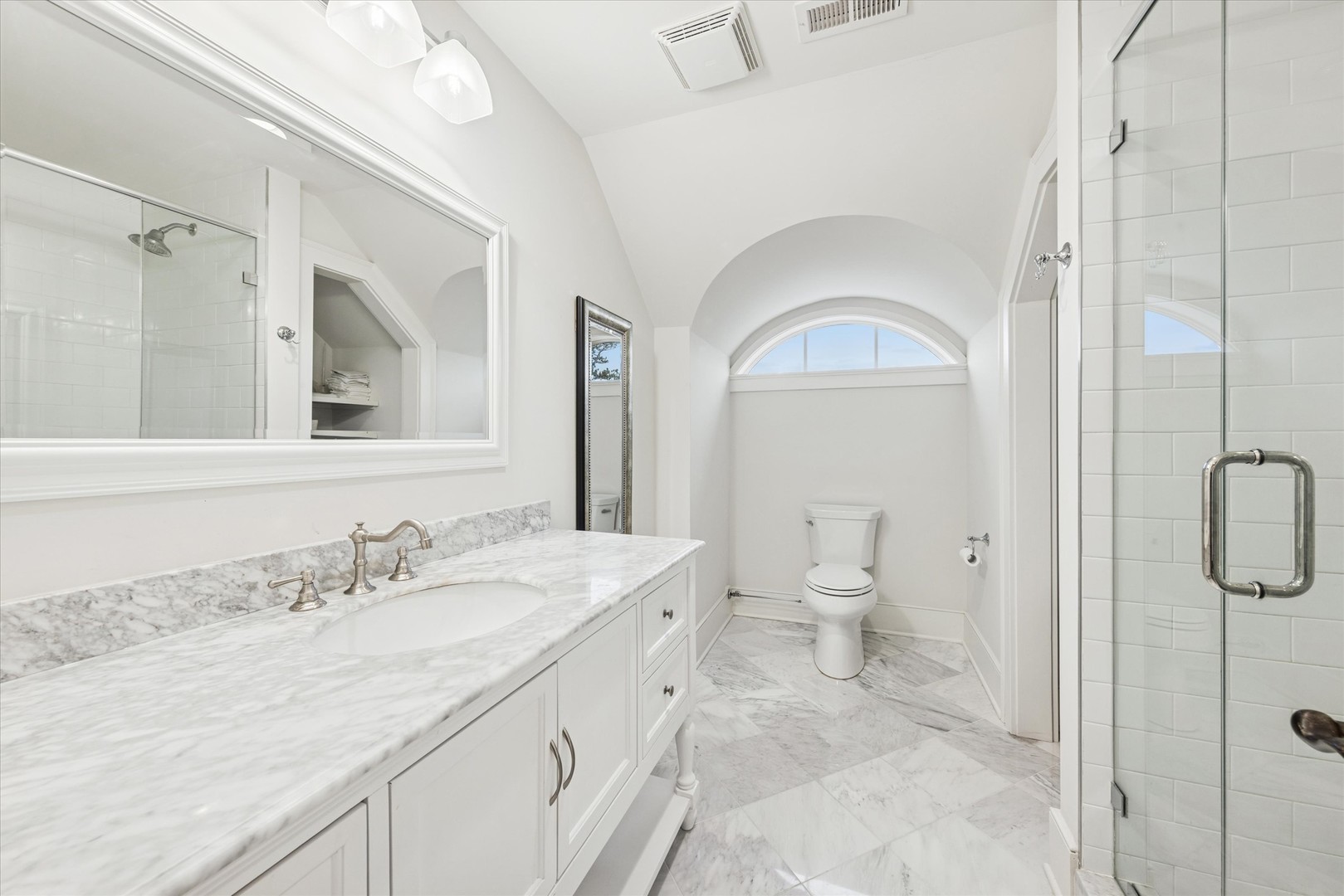 415 North Adams Street Hinsdale IL 60521