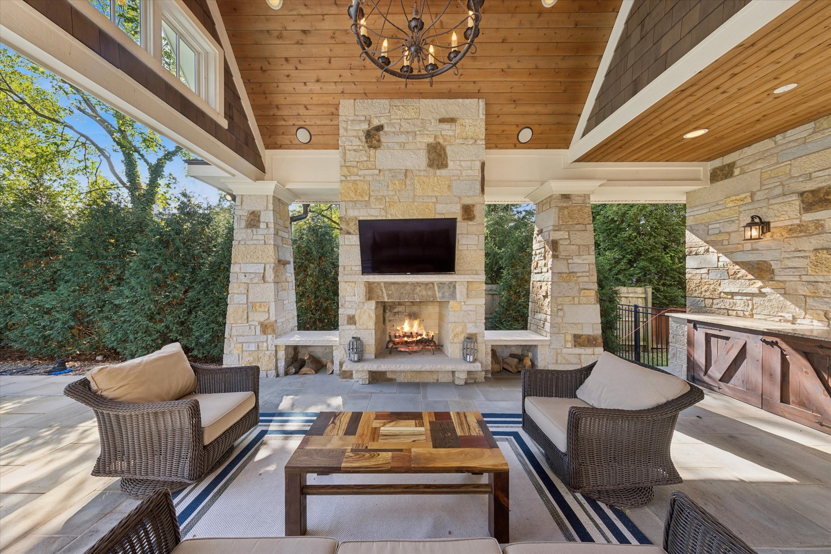 415 North Adams Street Hinsdale IL 60521