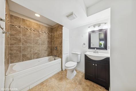 1228 Le Moyne Avenue Romeoville IL 60446