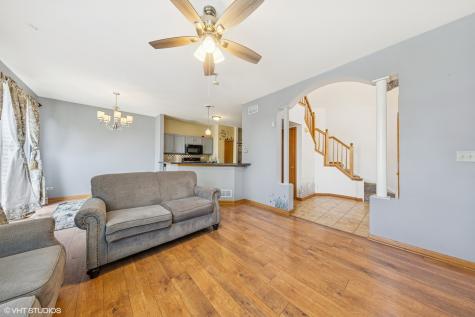 1228 Le Moyne Avenue Romeoville IL 60446