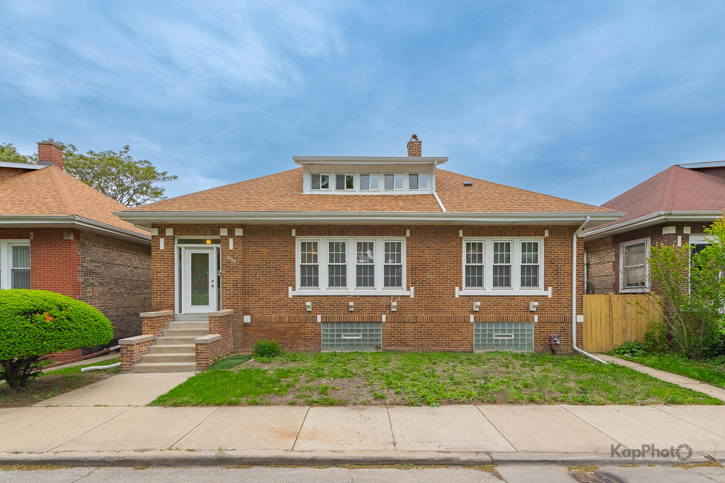 7727 South Stewart Avenue Chicago IL 60620