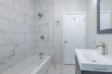 7727 South Stewart Avenue Chicago IL 60620