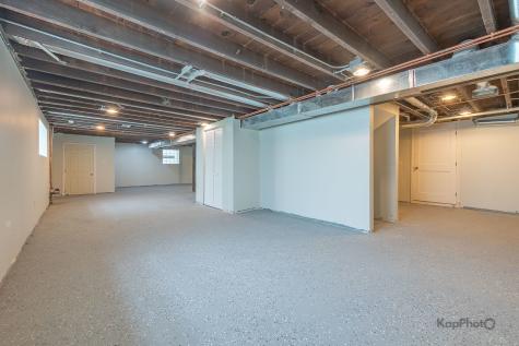 7727 South Stewart Avenue Chicago IL 60620
