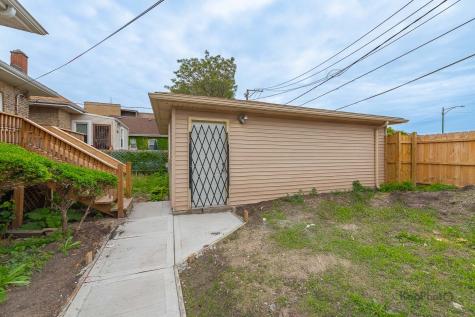 7727 South Stewart Avenue Chicago IL 60620