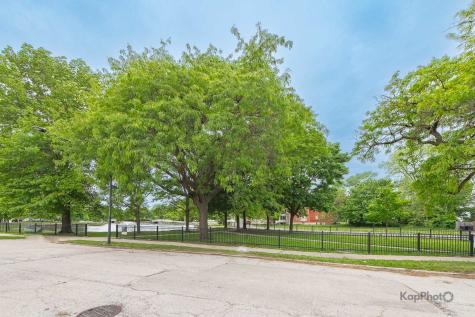 7727 South Stewart Avenue Chicago IL 60620