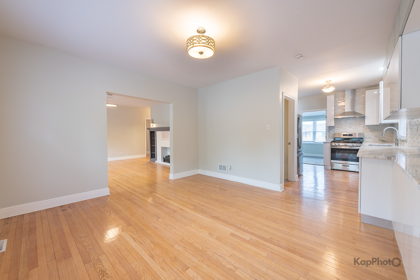 7727 South Stewart Avenue Chicago IL 60620
