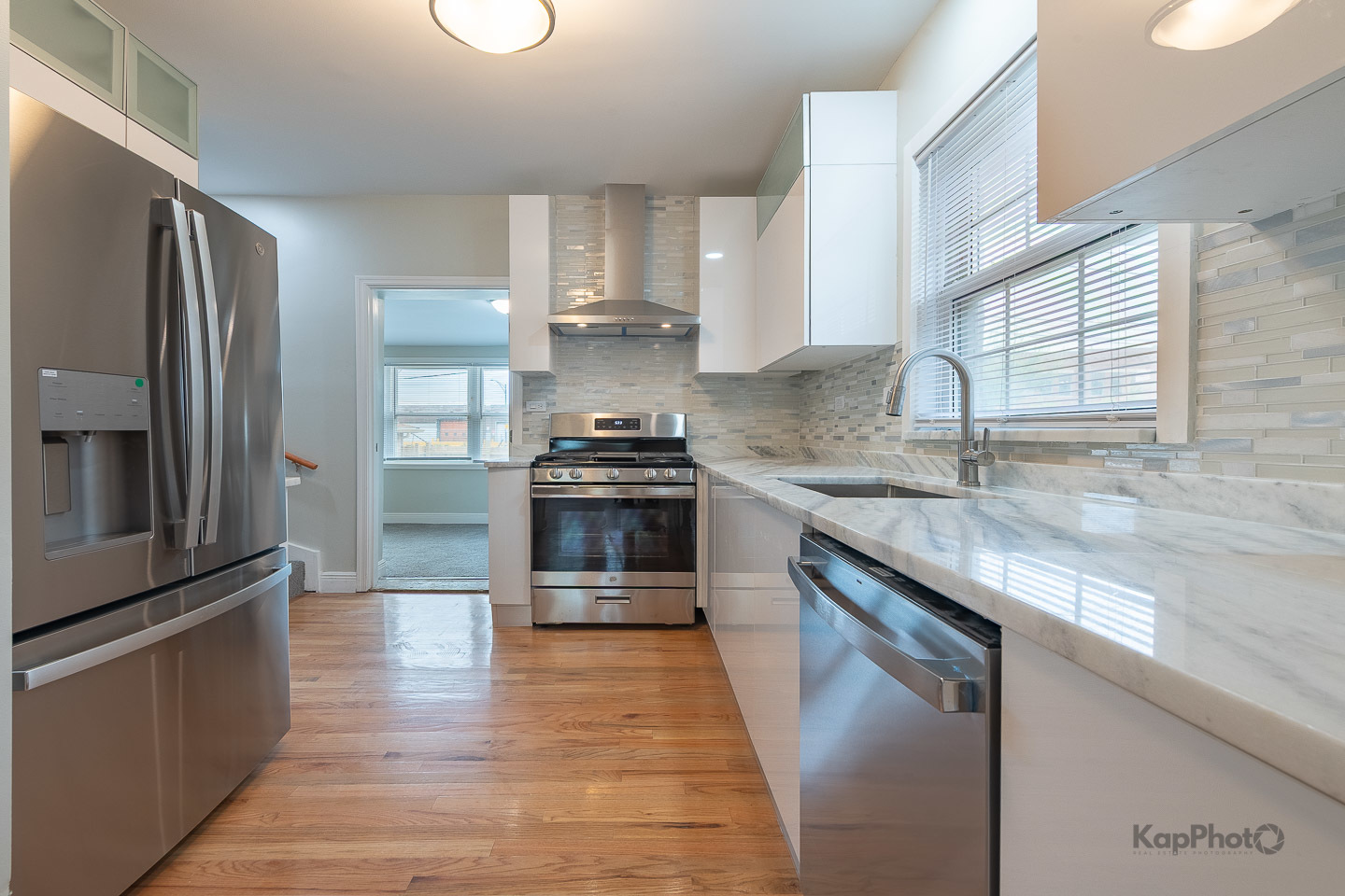 7727 South Stewart Avenue Chicago IL 60620
