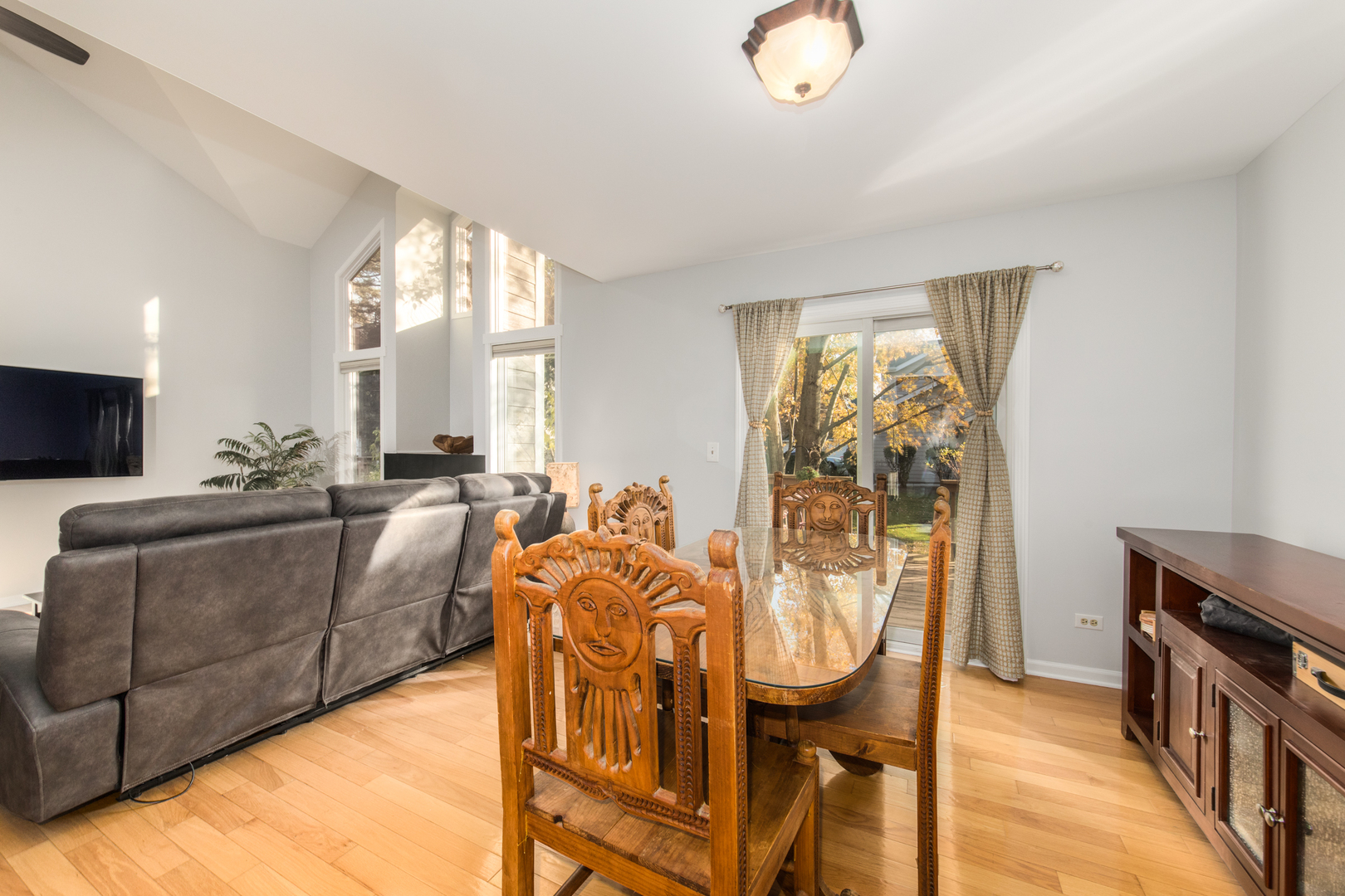 1068 Mattande Lane Naperville IL 60540