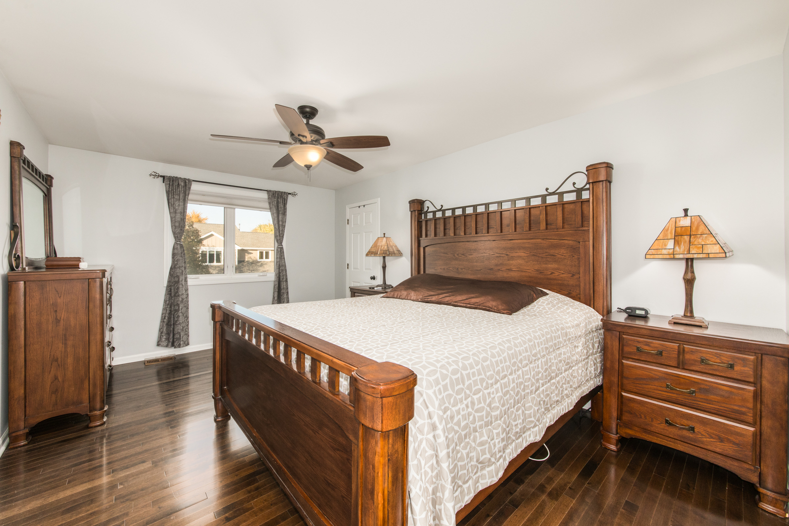 1068 Mattande Lane Naperville IL 60540