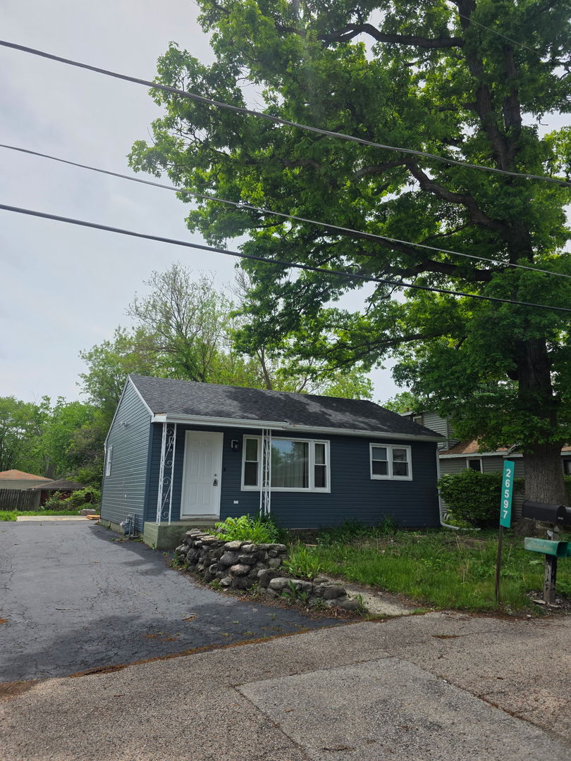 26597 West Maple Street Antioch IL 60002