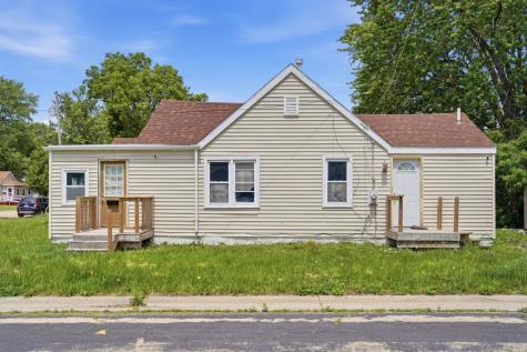 1202 Ave K Sterling IL 61081