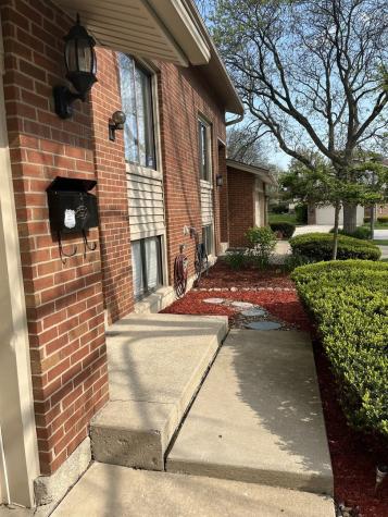 18650 Golfview Drive Hazel Crest IL 60429