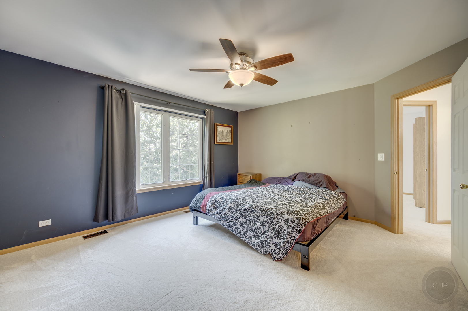 1966 Congrove Drive Aurora IL 60503